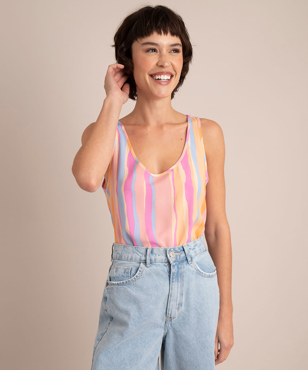 Regata de Viscose Listrada Decote Redondo Rosa