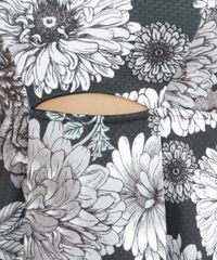 Vestido-Floral-com-Recorte-Vazado-Cinza-8110661-Cinza_4