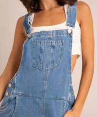 jardineira-jeans-com-bolso-e-barra-dobrada-azul-claro-1007147-Azul_Claro_4