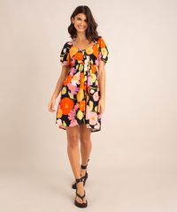 vestido-curto-estampado-floral-manga-bufante-decote-princesa-com-botoes-preto-1002040-Preto_3