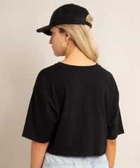 camiseta-cropped-oversized-de-algodao--sex-education--manga-curta-decote-redondo-preta-1004109-Preto_4