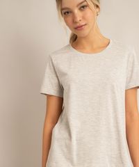Pijama Feminino Manga Curta com Listras Cinza Camiseta