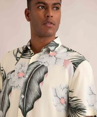camisa-de-viscose-estampada-floral-manga-curta-amarelo-claro-1007869-Amarelo_Claro_4