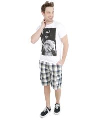Camiseta-com-Estampa-de-Caveira-Branca-8121626-Branco_3