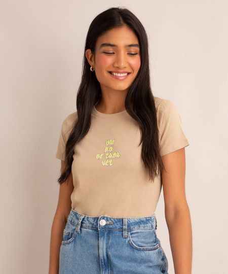 camiseta-de-algodao--um-b-o-de-cada-vez--manga-curta-decote-redondo-kaki-1007890-Kaki_1 camiseta-de-algodao--um-b-o-de-cada-vez--manga-curta-decote-redondo-kaki-1007890-Kaki_1