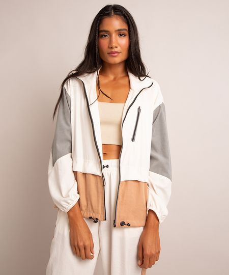 9998566-Off_White_1