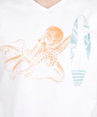 Camiseta-com-Estampa-de-Polvo-Branca-8129620-Branco_4