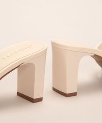 1012190-Off_White_5