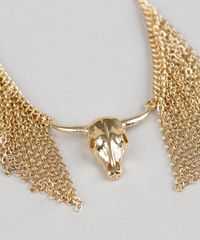 Pulseira-Feminina-com-Franjas-Pingente-Boi-Dourado-9204333-Dourado_3