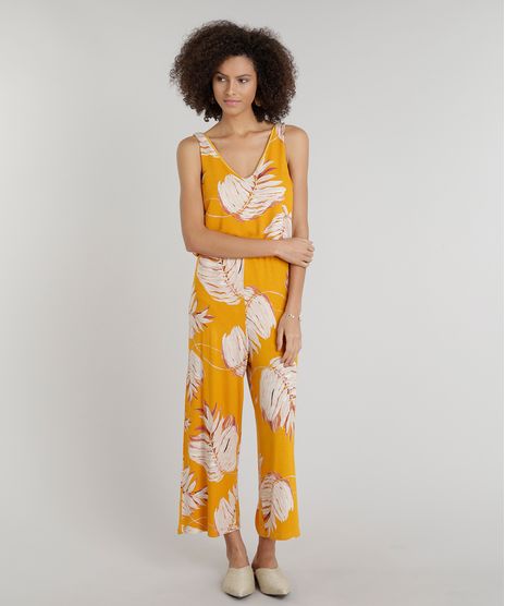 Macacao-Feminino-Pantacourt-Decote-V-Estampado-de-Folhagem-Amarelo-9289611-Amarelo_1