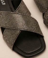 1011744-Preto_4