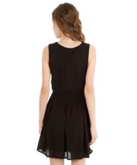 Vestido-Capricho-com-Bordado-Etnico-Preto-8020085-Preto_2