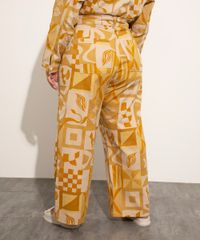 calca-wide-leg-de-sarja-plus-size-estampada-abstrata-cintura-alta-mindset---isabela-bueno-mostarda-1012439-Mostarda_3