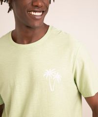 camiseta-de-algodao-manga-curta-gola-careca-estampada-coqueiros-verde-claro-1012737-Verde_Claro_4