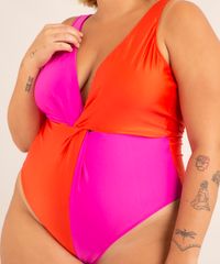 maio-decote-profundo-bicolor-plus-size-alca-media-protecao-uv50--alem-dos-mares-salvador-preta-gil-multicor-1014746-Multicor_4