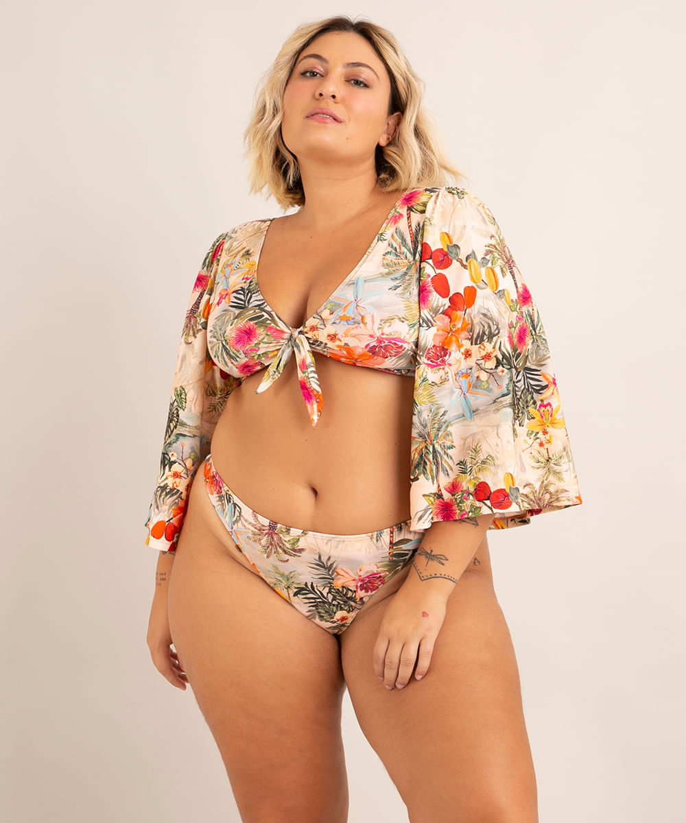 biquíni plus size calcinha tanga estampado flor de jambo proteção uv50+ além dos mares salvador preta gil bege