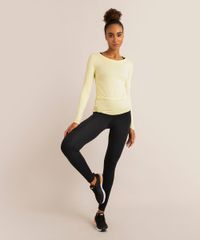 blusa-esportiva-ace-com-recorte-manga-longa-decote-redondo-amarelo-claro-1004446-Amarelo_Claro_3 blusa-esportiva-ace-com-recorte-manga-longa-decote-redondo-amarelo-claro-1004446-Amarelo_Claro_3
