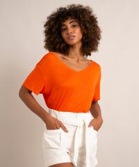 camiseta-com-linho-manga-curta-decote-v-alem-dos-mares-salvador-preta-gil-laranja-1010989-Laranja_1