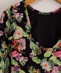 maio-infantil-manga-longa-estampado-floral-com-protecao-uv50--alem-dos-mares-alter-do-chao-preto-1008406-Preto_4