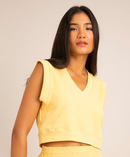 colete-cropped-basico-de-moletom-decote-v--amarelo-claro-1011335-Amarelo_Claro_1 colete-cropped-basico-de-moletom-decote-v--amarelo-claro-1011335-Amarelo_Claro_1