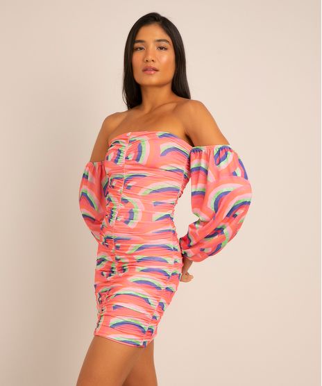 vestido-curto-estampado-abstrato-com-franzido-ombro-a-ombro-manga-bufante-pink-1004975-Pink_1