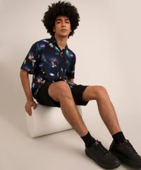 camisa-relax-de-viscose-estampada-nasa-manga-curta-preta-1008299-Preto_5