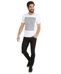 Camiseta-com-Estampa-de-Listras-Branca-8121294-Branco_3