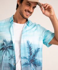 camisa-relaxed-de-viscose-estampada-coqueiros-manga-curta-azul-claro-1011623-Azul_Claro_4