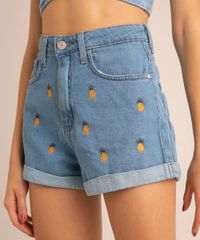 short-mom-jeans-com-bordado-de-abacaxi-cintura-super-alta-azul-medio-1014555-Azul_Medio_2