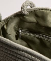 bolsa-de-ombro-redondo-com-cordao-e-tassel-verde-9998973-Verde_4