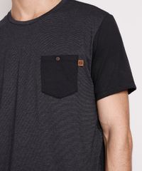 Camiseta-Masculina-Manga-Curta-com-Bolso-Gola-Careca-Preta-9982036-Preto_6