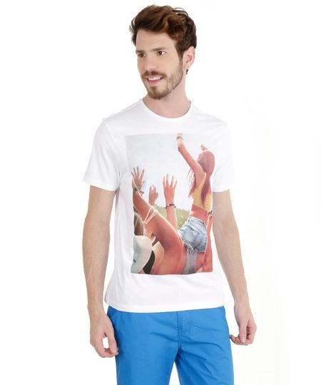 Camiseta-com-Estampa-de-Festival-Branca-8115702-Branco_1 Camiseta-com-Estampa-de-Festival-Branca-8115702-Branco_1