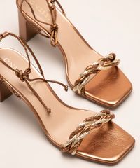 sandalia-feminina-bico-quadrado-salto-reto-medio-com-amarracao-oneself-caramelo-1015804-Caramelo_5