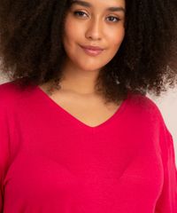 camiseta-plus-size-com-linho-manga-curta-decote-v-alem-dos-mares-salvador-preta-gil-pink-1010994-Pink_4