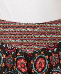 Short-Saia-Floral-Preto-7980151-Preto_4