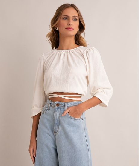 blusa-cropped-texturizada-com-amarracao-e-babados-manga-bufante-decote-redondo-off-white-1015864-Off_White_1