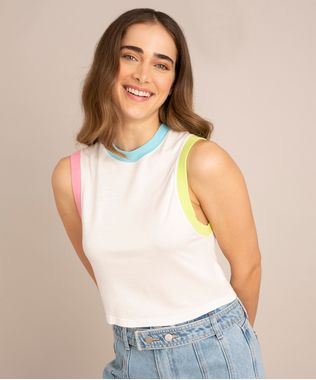 regata-cropped-de-moletinho-decote-redondo-alem-dos-mares-noronha-manu-gavassi-off-white-1010939-Off_White_1