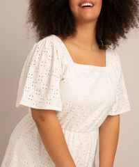 macaquinho-de-laise-plus-size-manga-curta-ampla-decote-reto-off-white-1010232-Off_White_4