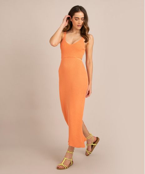vestido-midi-de-trico-canelado-cut-out-alca-fina-com-fenda-alem-dos-mares-noronha-manu-gavassi-coral-1009746-Coral_1