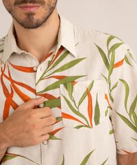 camisa-comfort-de-linho-estampada-folhagem-manga-curta-com-bolso-bege-1003791-Bege_4