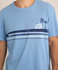 camiseta-comfort-com-listra-e-paisagem-manga-curta-e-gola-careca-azul-medio-1011436-Azul_Medio_2
