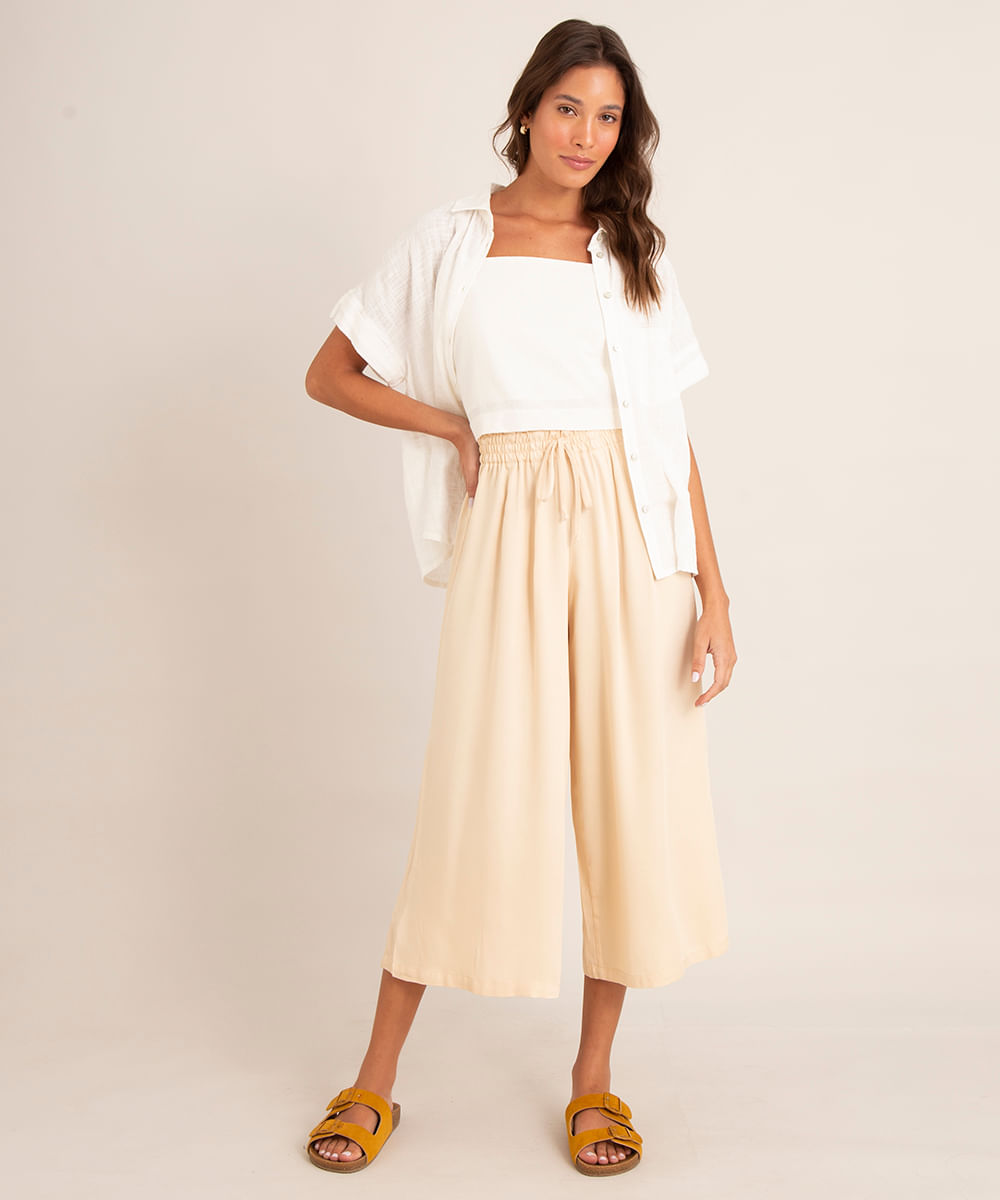 calça wide leg cropped de viscose com cordão cintura alta amarela