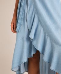 saia-midi-jeans-com-babados-e-amarracao-alem-dos-mares-salvado-preta-gil-azul-claro-1009523-Azul_Claro_5