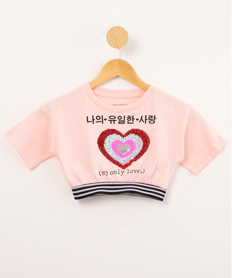 blusa-juvenil-cropped-de-algodao-com-paete-coracao-manga-curta-rosa-claro-1010858-Rosa_Claro_1