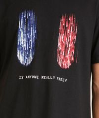 camiseta-de-algodao---is-anyone-really-free--matrix-manga-curta-gola-careca-preta-1021087-Preto_2