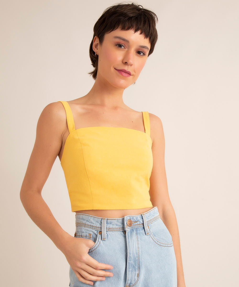 regata cropped alça fina decote reto amarelo