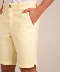 bermuda-reta-de-sarja-basica-com-bolsos-amarelo-claro-1001087-Amarelo_Claro_4