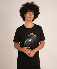 camiseta-de-algodao-manga-curta-gola-careca-estampa-astronauta-preta-1006414-Preto_1