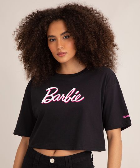 camiseta-cropped-de-algodao-manga-curta-decote-redondo-estampado-barbie-preta-1015954-Preto_1 camiseta-cropped-de-algodao-manga-curta-decote-redondo-estampado-barbie-preta-1015954-Preto_1