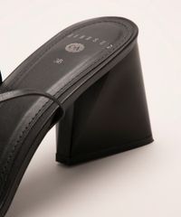 sandalia-bico-quadrado-lance-up-salto-medio-triangulo-mindset-preto-1020232-Preto_6